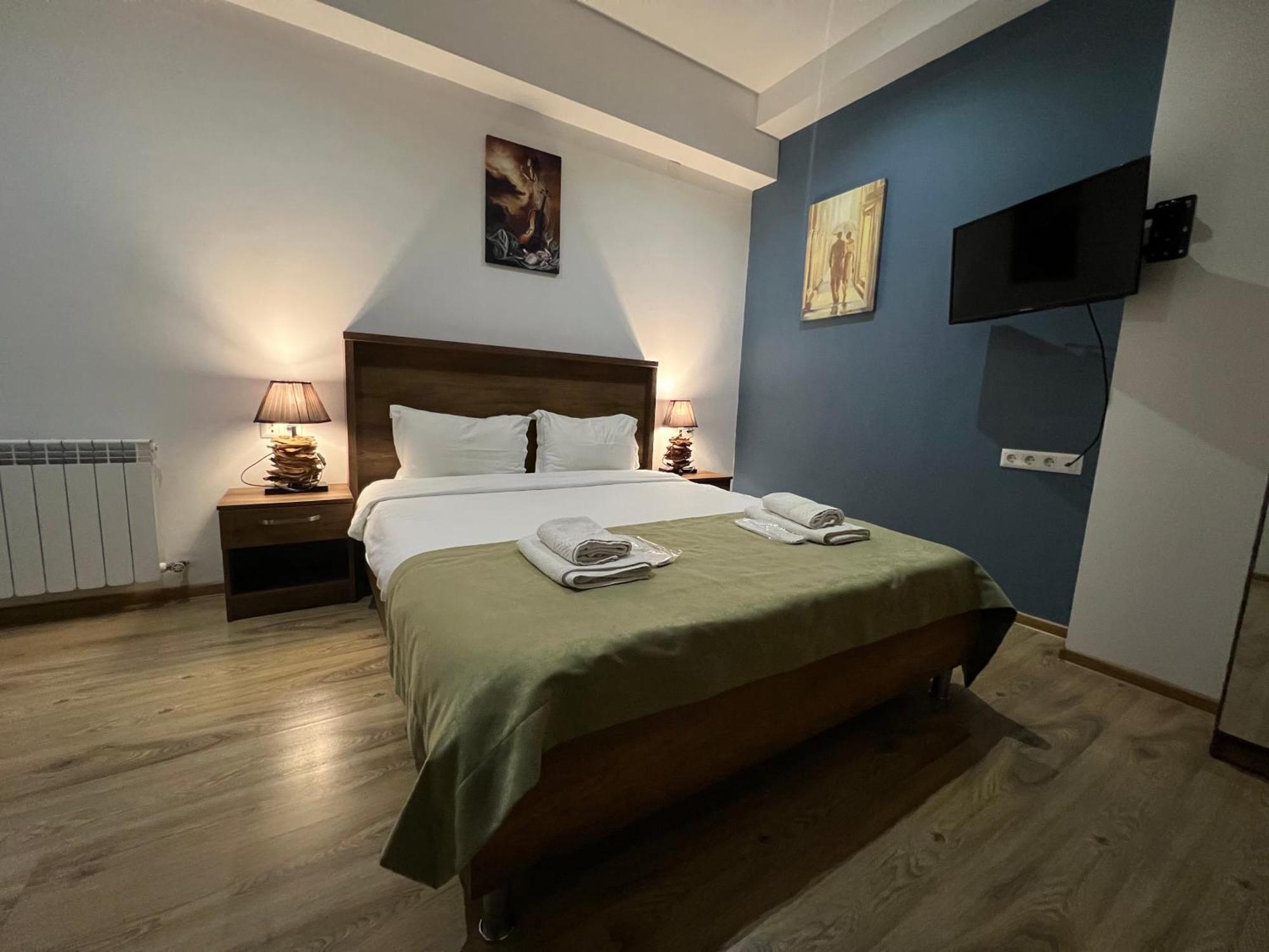 Hotel King Tom Tiflis Dış mekan fotoğraf